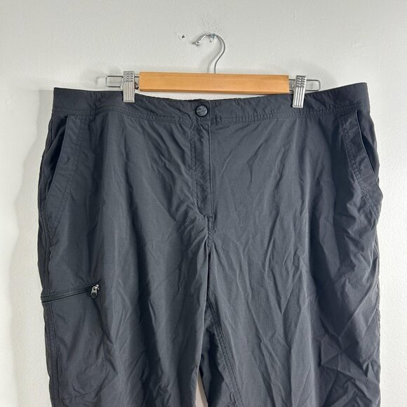 LL Bean Pants Womens 18 Black‎ Nylon Spandex Stretch Hiking Outdoor Zip Pockets - Picture 2 of 15